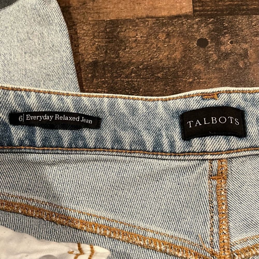 Talbots Everyday Relaxed Jeans - Picture 8 of 9